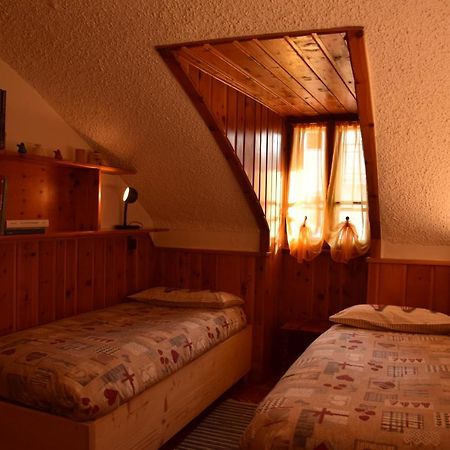 Casa Felice Apartment Валдидентро Екстериор снимка
