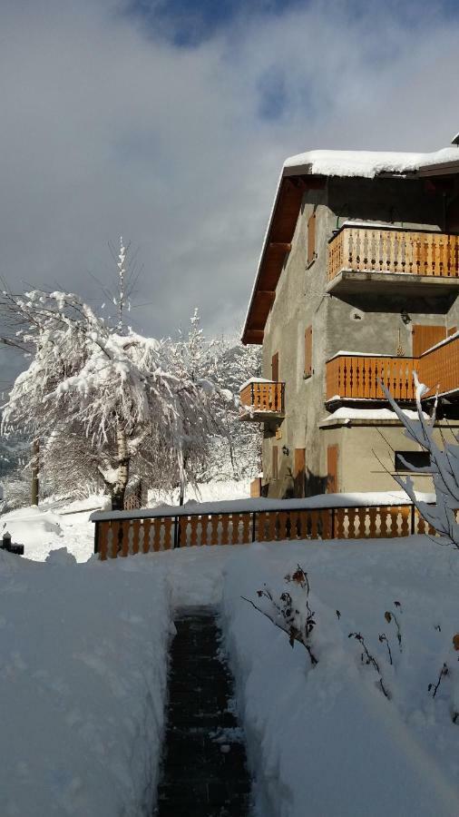 Casa Felice Apartment Валдидентро Екстериор снимка